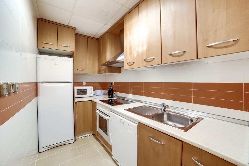 Apartamentos Legazpi Albacete Bagian luar foto